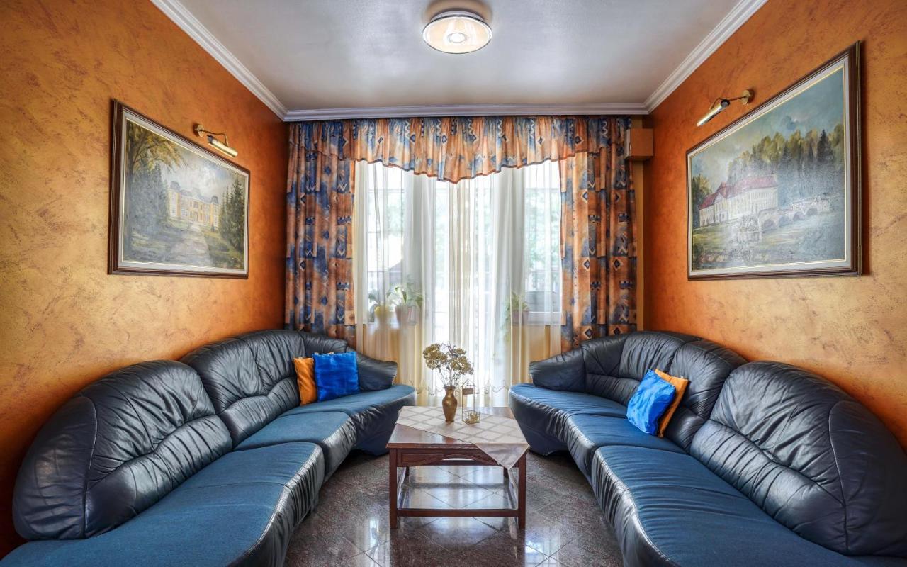 Hotel Erzsebet Heviz Ngoại thất bức ảnh