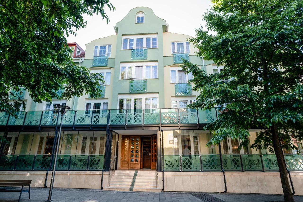 Hotel Erzsebet Heviz Ngoại thất bức ảnh