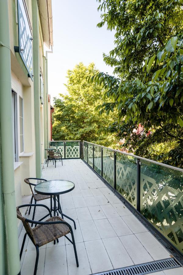 Hotel Erzsebet Heviz Ngoại thất bức ảnh